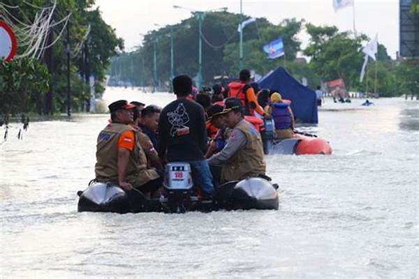 Banjir Bandang Terjang Bengkulu Tengah, Warga Mengungsi